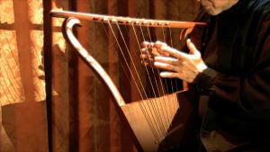 Peter Pringle's reconstruction of the "Lyre of Megiddo" that dates to the time of David. 